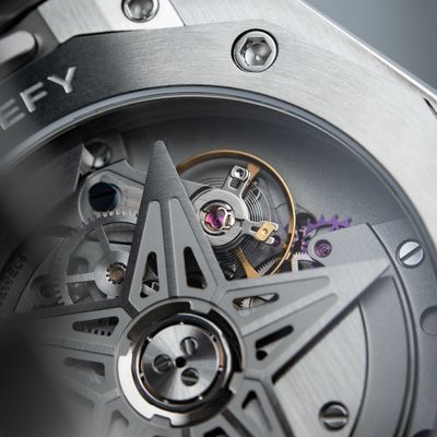 Zenith Defy Skyline UNWORN 4/2025 Ice Blue Dial El Primero Steel