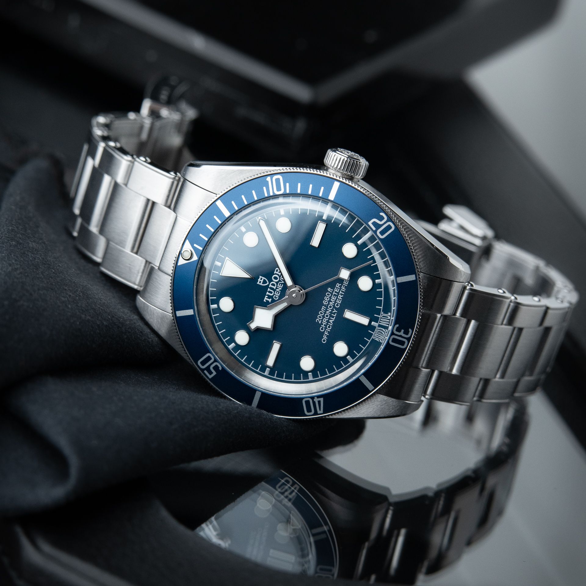 Tudor Black Bay 58 Blue Dial Aluminum Bezel Steel Bracelet Set 39mm 79030B
