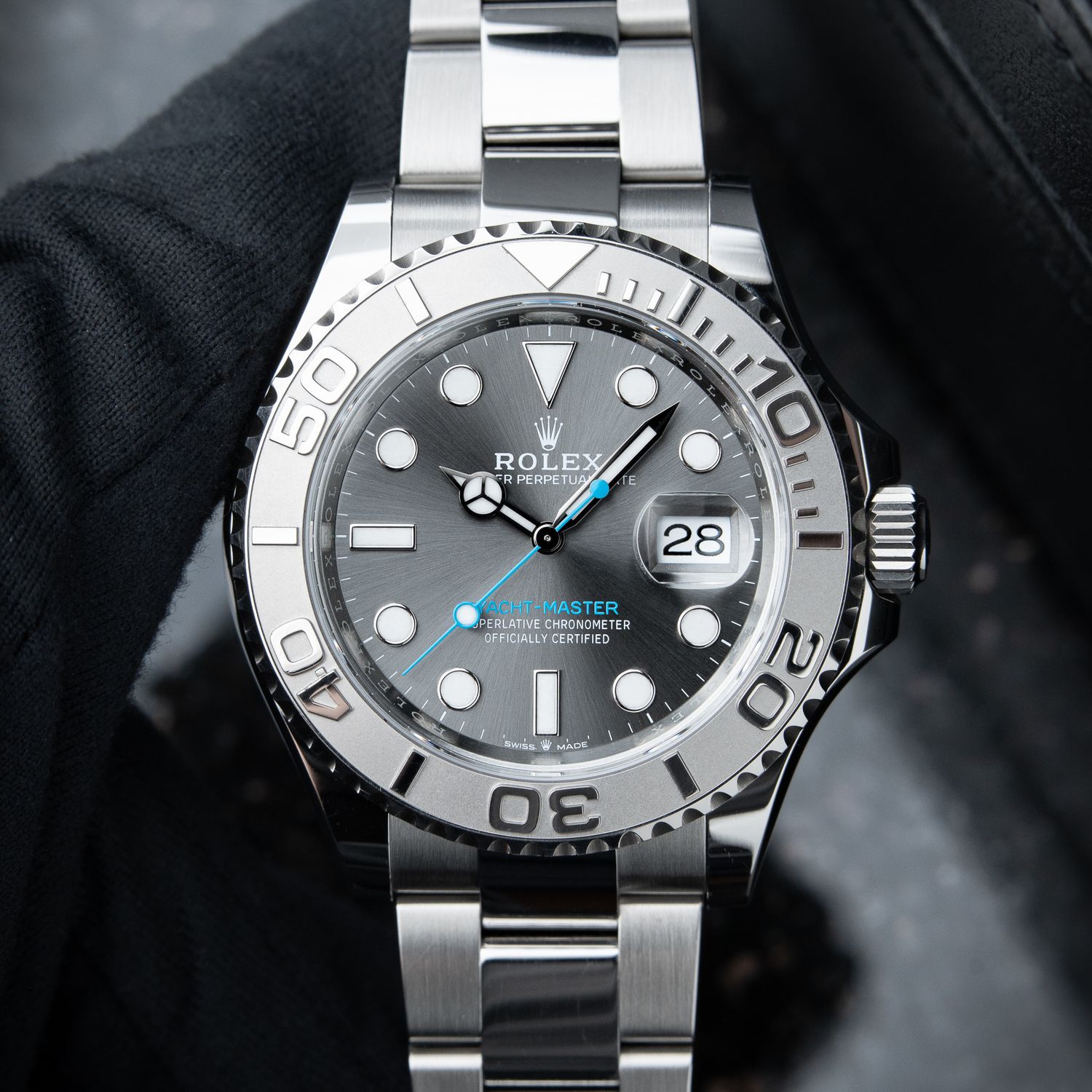 Rolex Yacht-Master 40mm 4/2024 Platinum Oyster Steel Bracelet Gray Dial