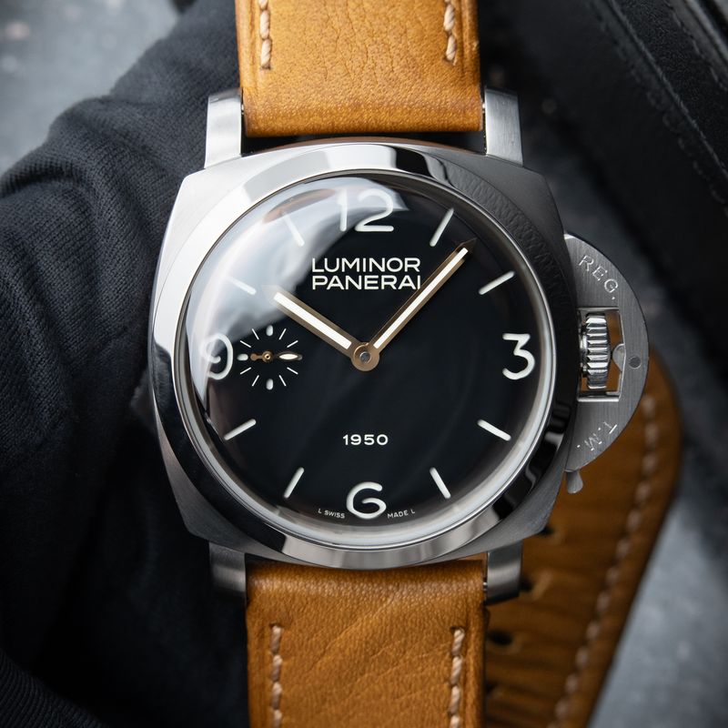 Panerai Luminor 1950 'Fiddy' Special Limited Edition STRAPS Black 47 PAM127