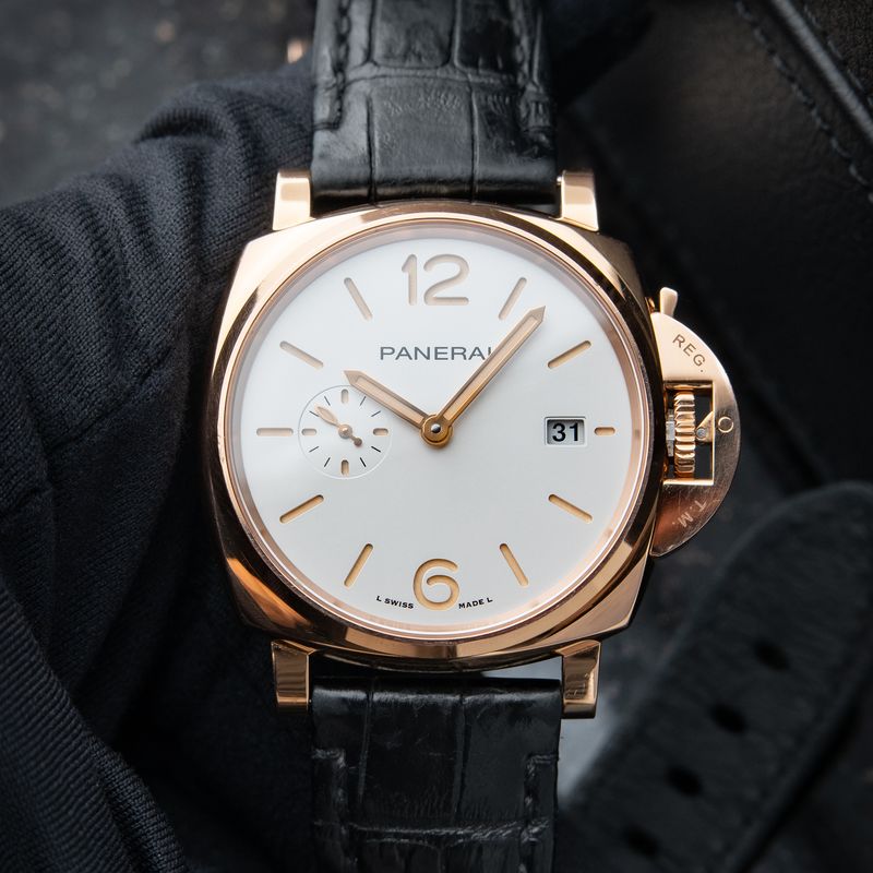 Panerai Luminor Due Goldtech White Sunburst Dial Rose Gold Leather PAM1336