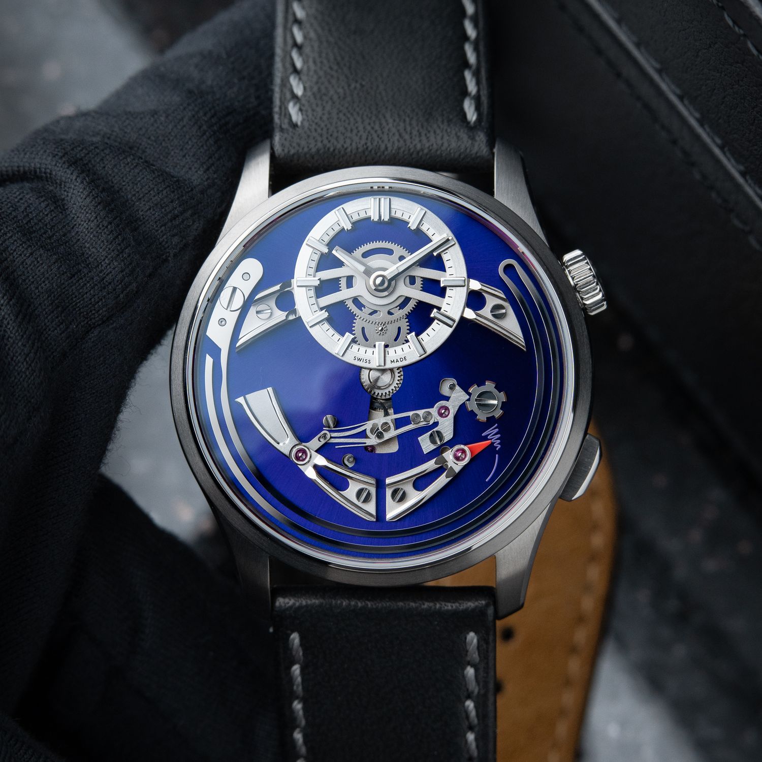 Christopher Ward C1 Bel Canto Viola CLEAN 3/2024 Purple Titanium Leather