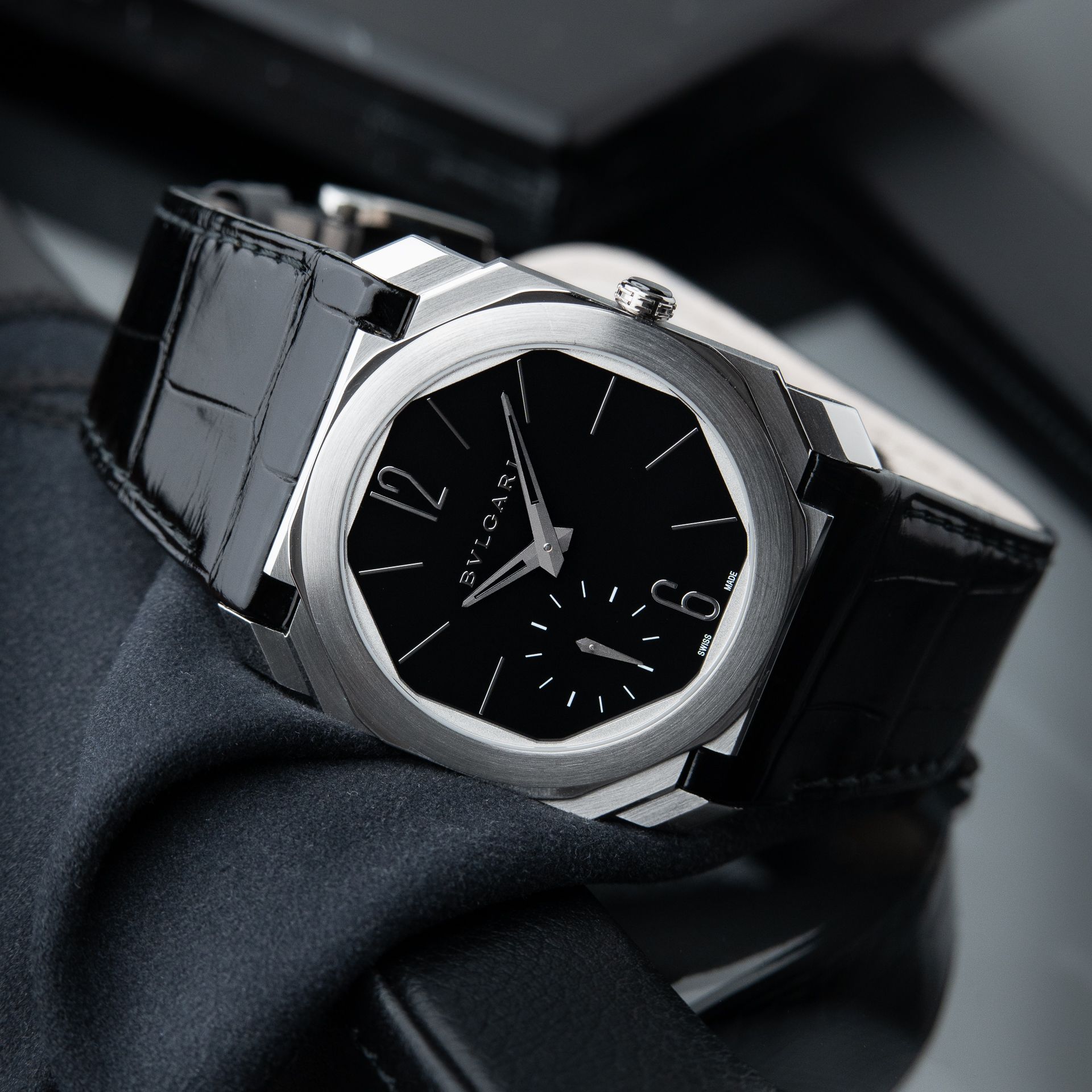 BVLGARI Bulgari Octo Finissimo Extra Thin Platinum Black Dial Leather 40mm