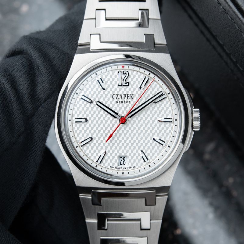 Czapek Antarctique STRAPS Passage De Drake Ice White Red Accents Bracelet
