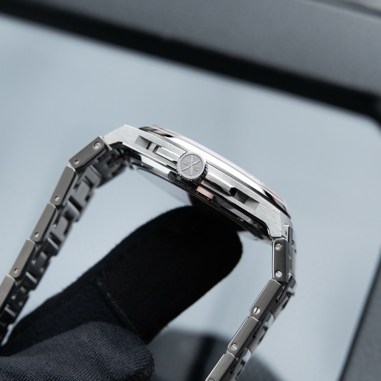 Czapek Antarctique UNWORN 6/2025 Purple Storm Limited Edition 18