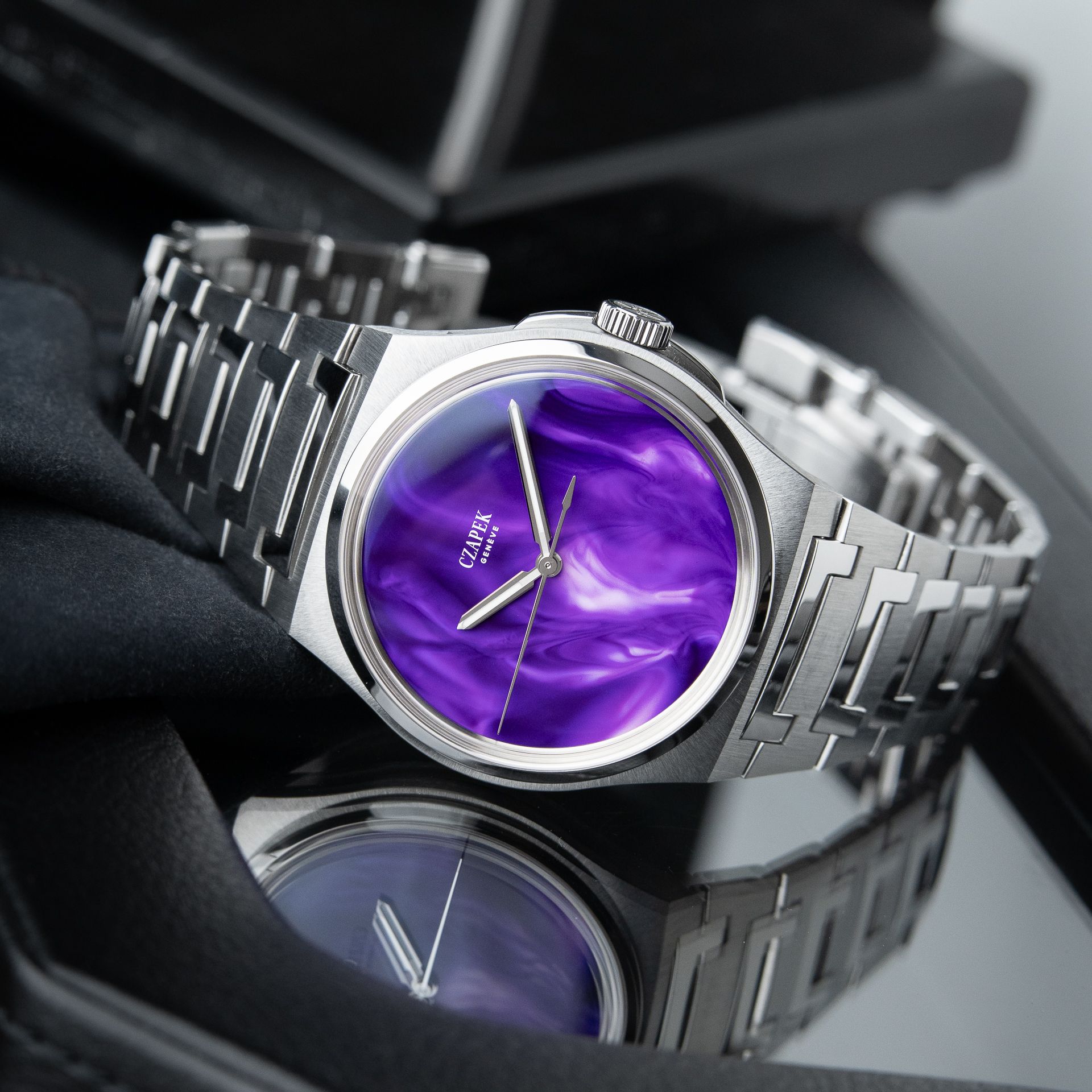 Czapek Antarctique UNWORN 6/2025 Purple Storm Limited Edition 18 Bracelet