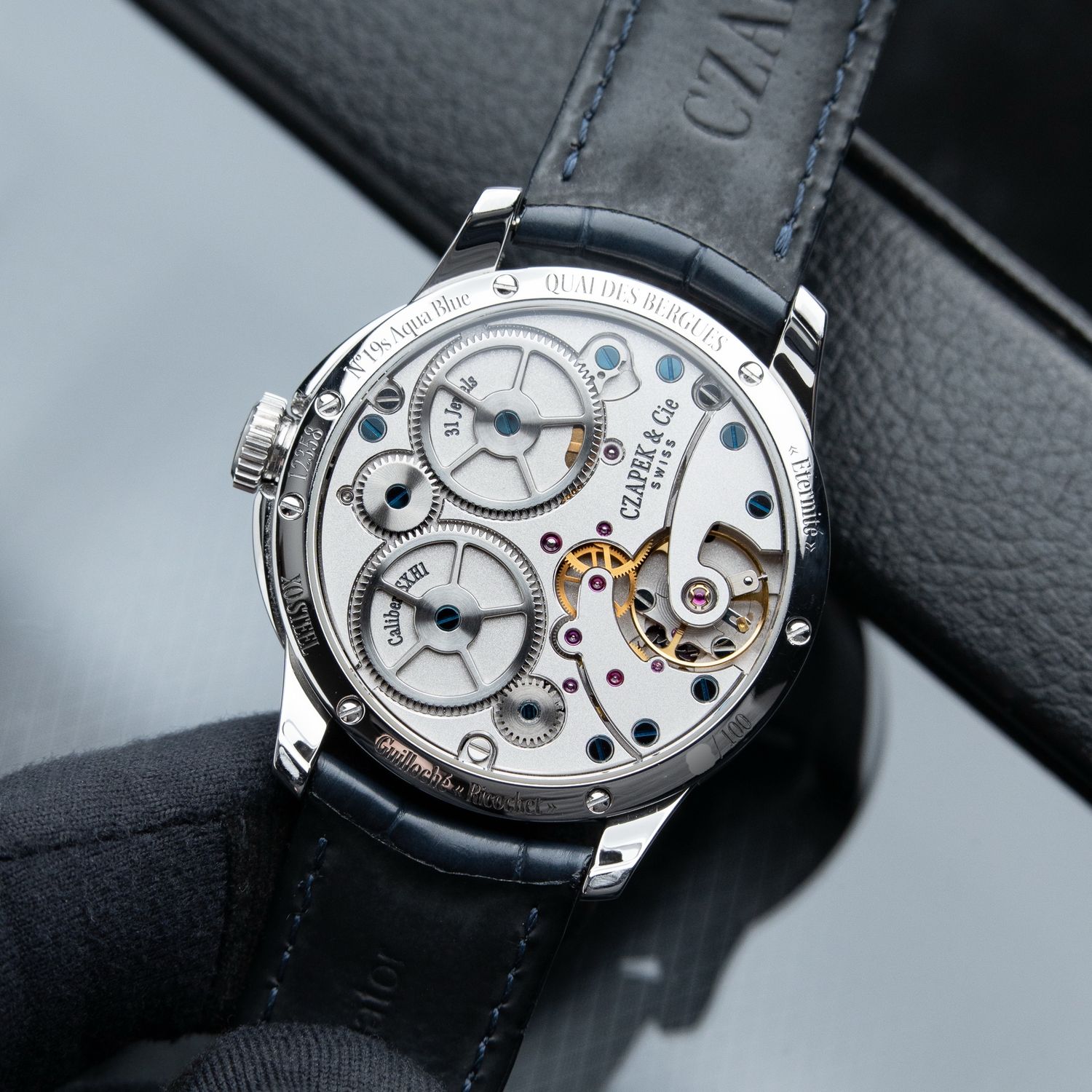 Housse De Chargeur HK Army Vice FC – Tourbillon Noir Et Bleu