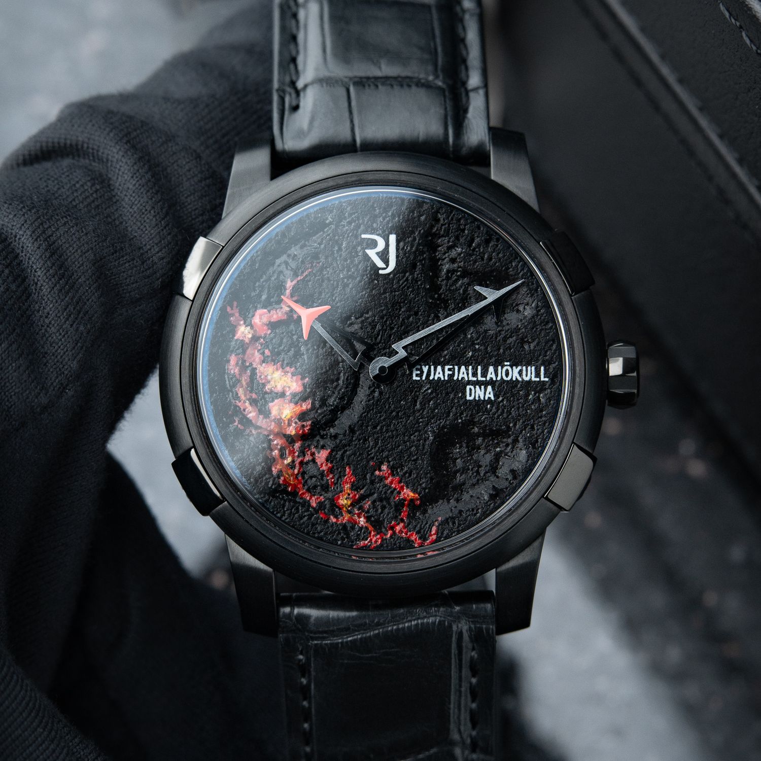Romain Jerome UNWORN Eyjafjallajokull DNA Classic Limited Volcanic Black