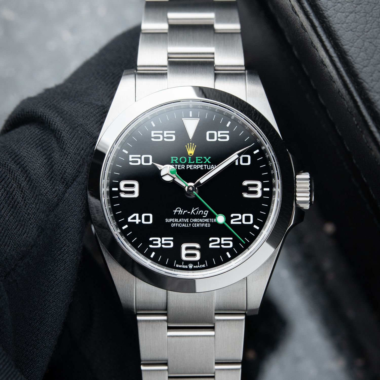 Rolex Air-King UNWORN 6/2025 Black Dial Steel Oyster Bracelet Automatic 40