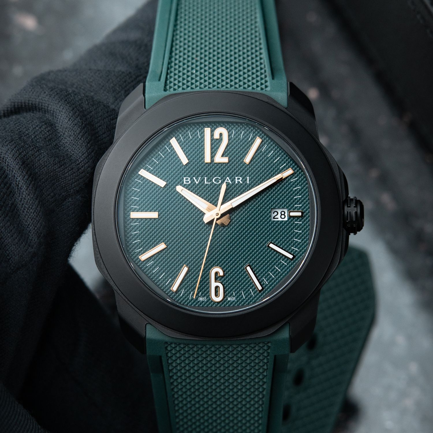 BVLGARI Bulgari Octo Roma Special Edition Green Dial DLC Steel Rubber Automatic 41