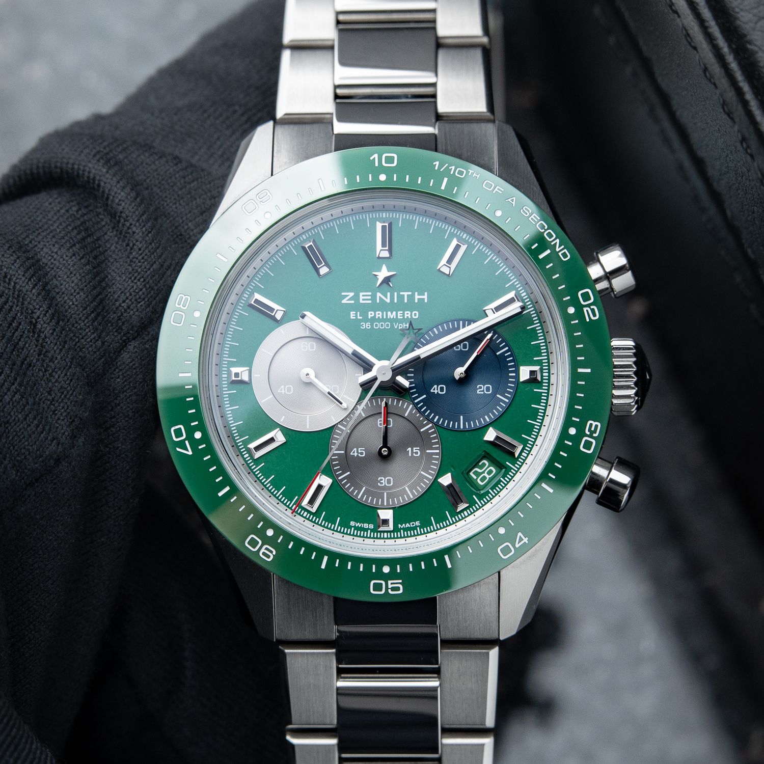 Zenith Chronomaster Sport STICKERED 9/2024 Green Dial Ceramic Steel Bracelet