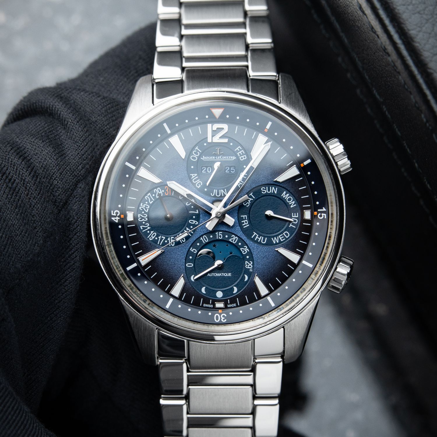 Jaeger-LeCoultre Polaris Perpetual Calendar Moonphase Steel Bracelet Blue 842.8.A8.S