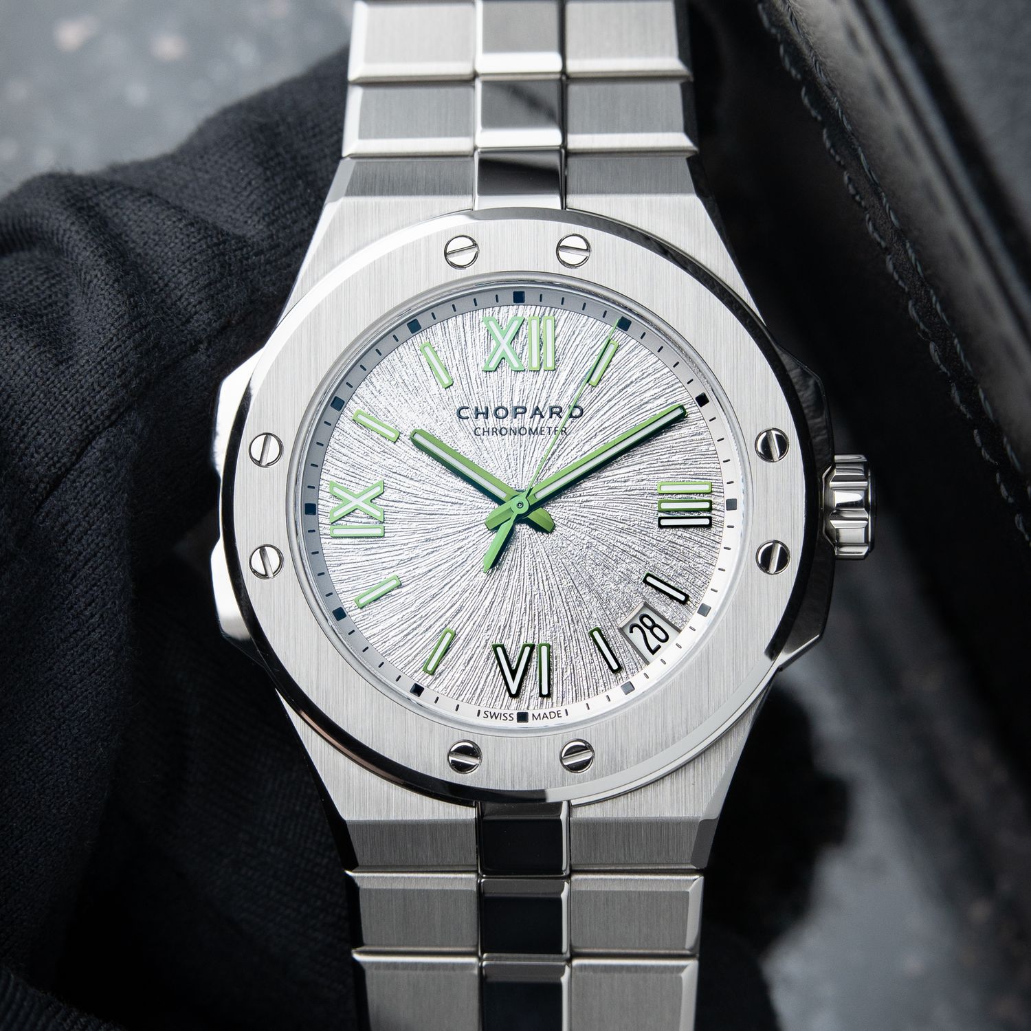 Chopard Alpine Eagle Large CLEAN Limited Edition Silver Dial Green Indices Steel Bracelet Set 4/2022