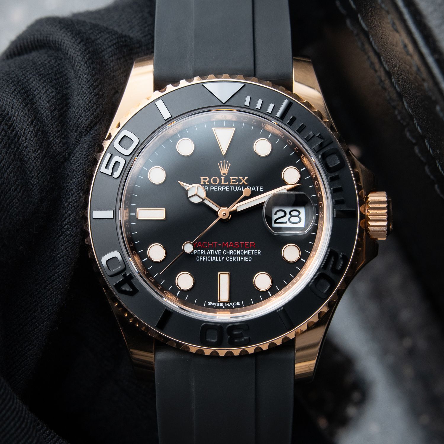 Rolex Yacht-Master 40mm Rose Gold Black Dial Rubber Strap Set 116655
