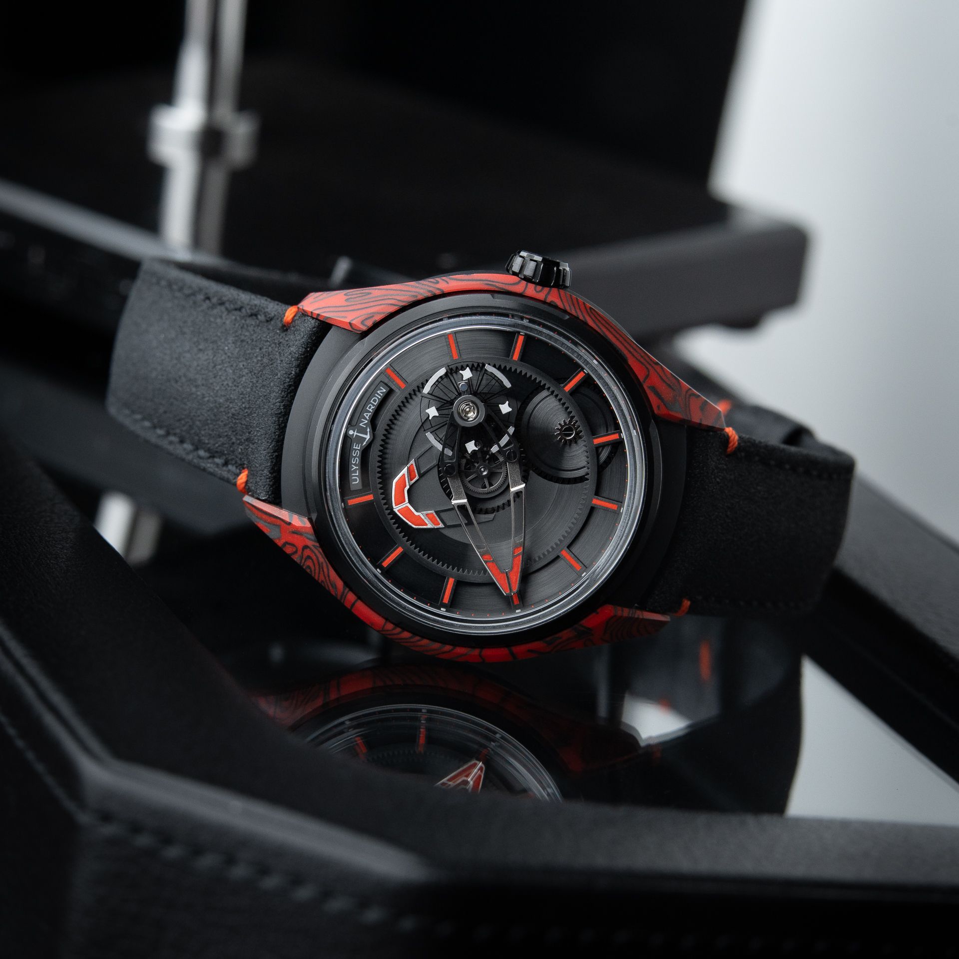 Ulysse Nardin Freak X Magma Carbonium Red Black Titanium Leather 43mm Set