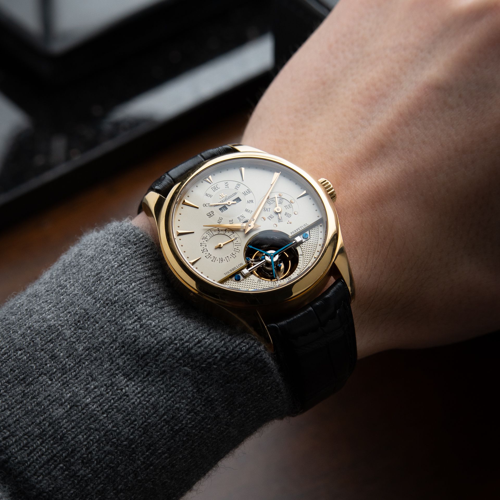 Jaeger-LeCoultre Master Grande Tradition Quantieme Tourbillon Perpetual Calendar Yellow Gold Limited Edition