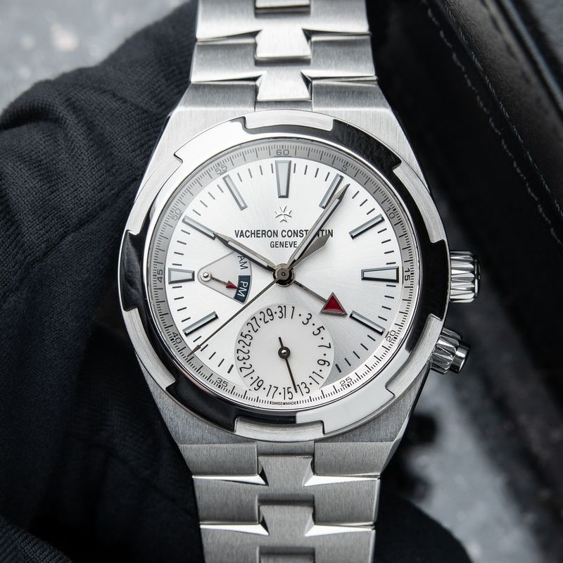 Vacheron Constantin Overseas 7900V Silver Dual Time Steel Bracelet Papers