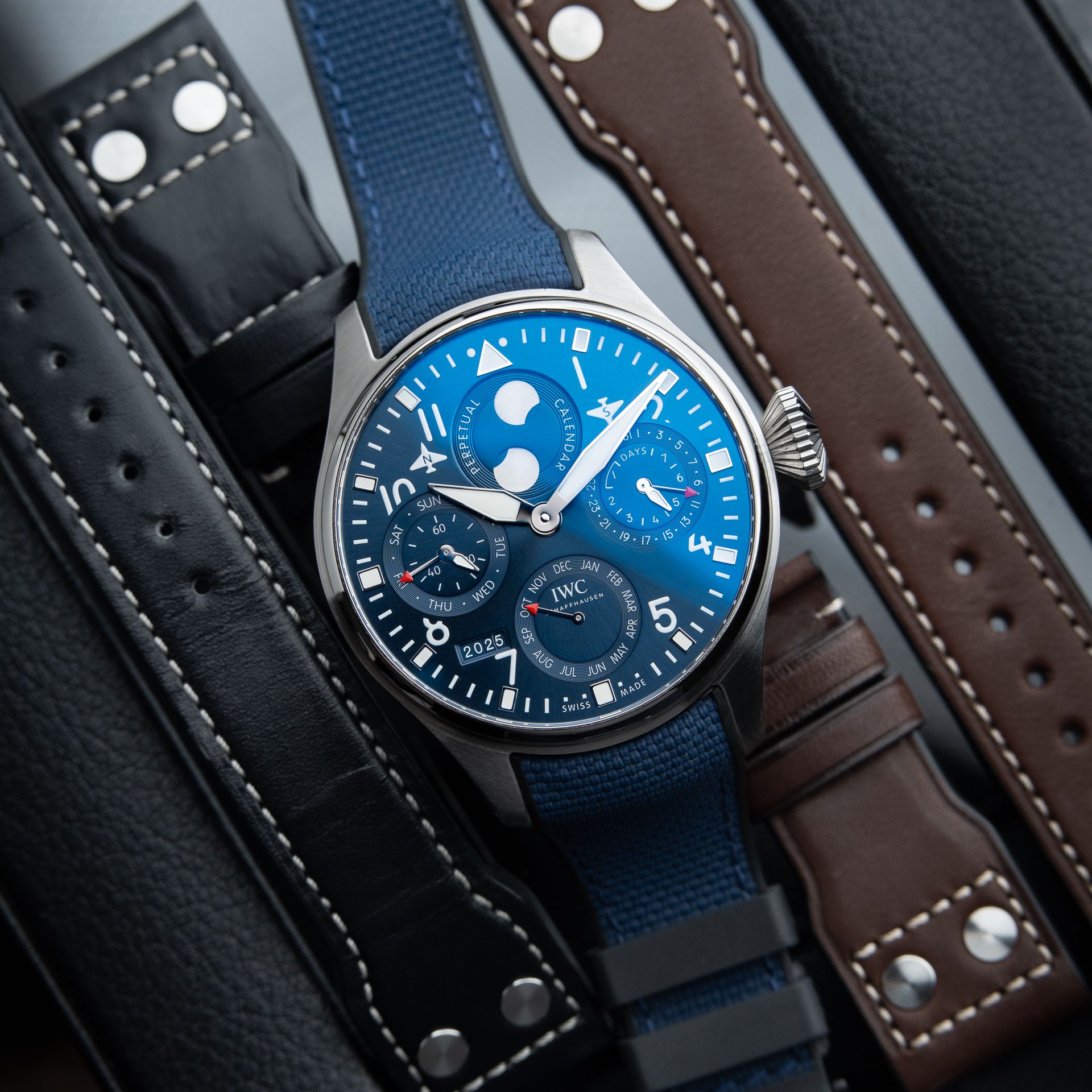 IWC Big Pilot's Watch SERVICED Perpetual Calendar 7 Days Blue Dial STRAPS