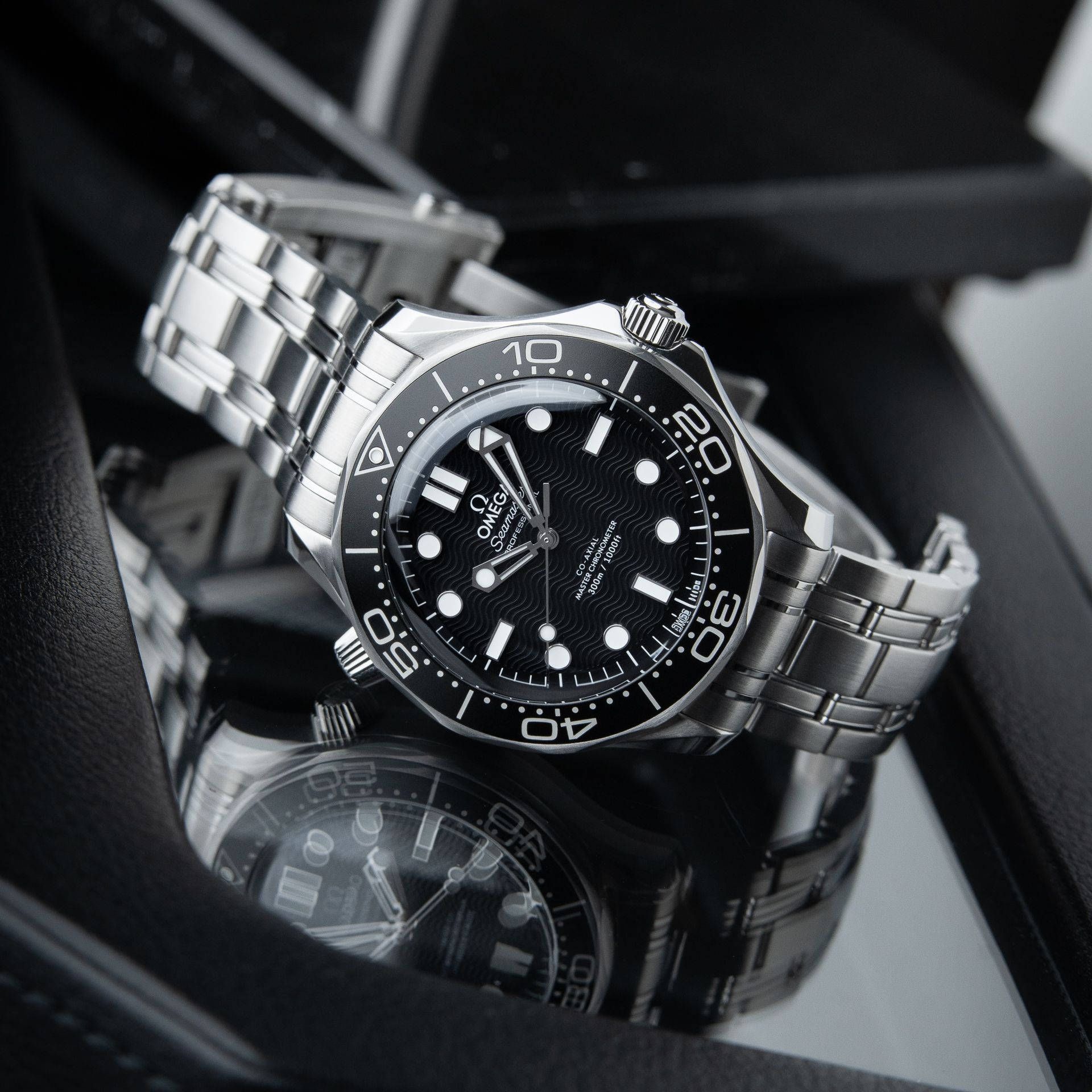 Omega Seamaster SMP 12/2024 Diver 300M Black Dial Aluminum Steel Bracelet