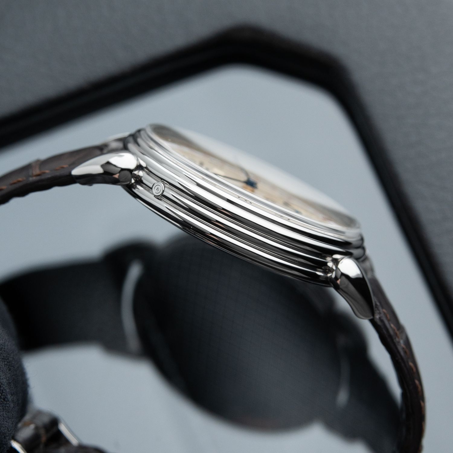Vacheron Constantin Historiques 1942 Triple Calendrier Champagne