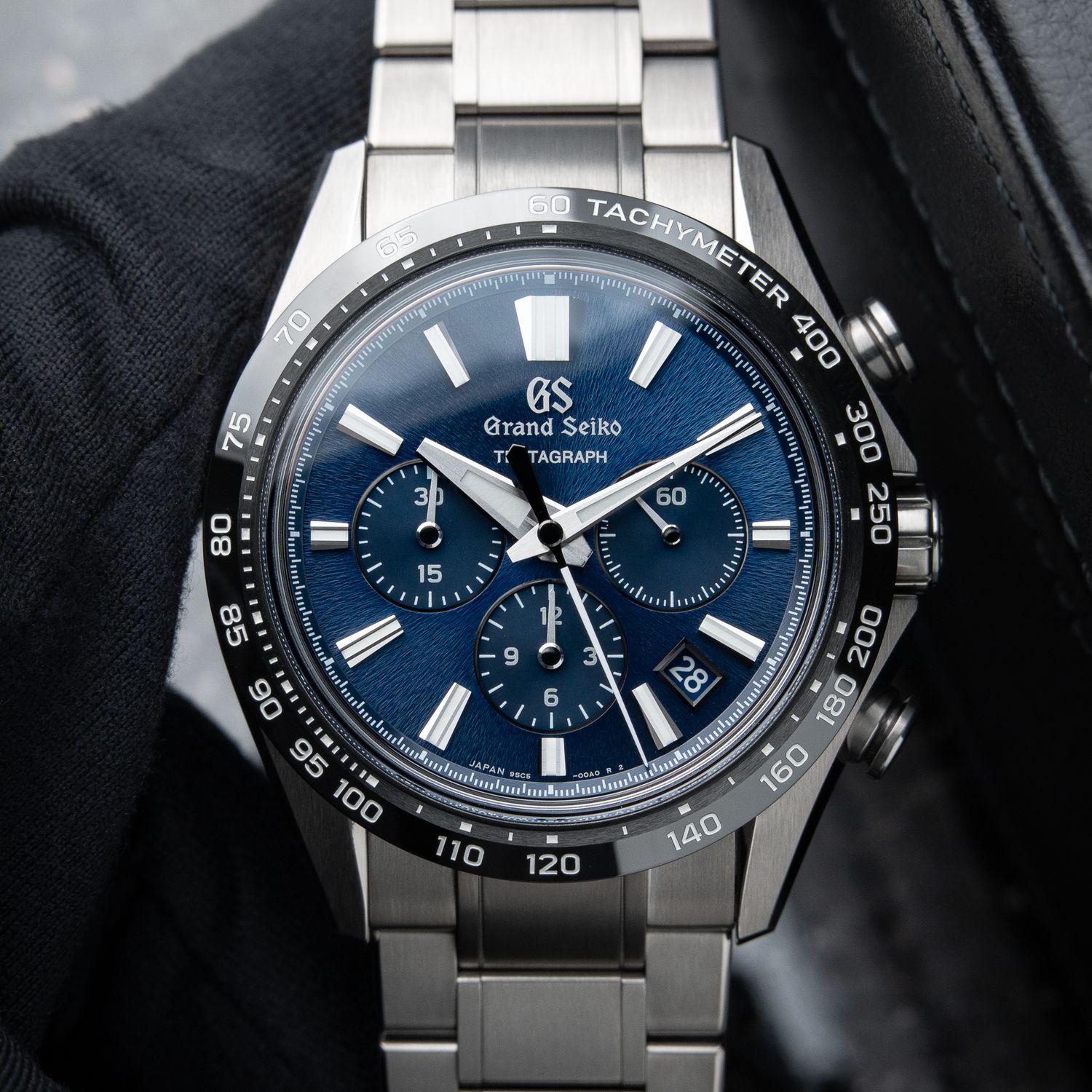 Grand Seiko Evolution 9 Collection Tentagraph Blue Dial Chronograph Titanium Bracelet Ceramic Bezel