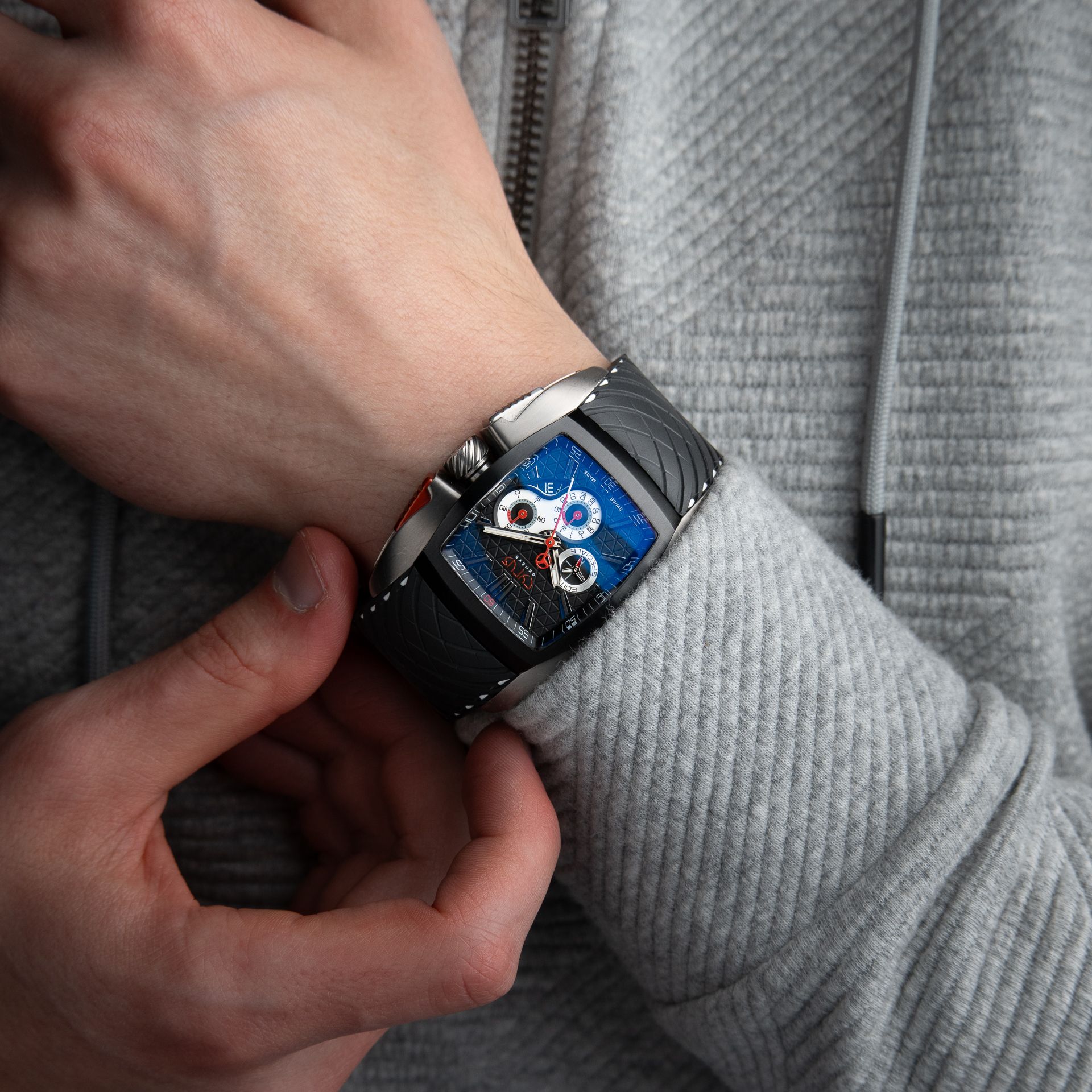 Cyrus Kuros Monaco Grand Prix Limited Edition Titanium Chronograph 44 Box