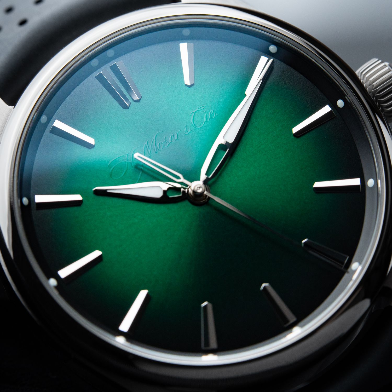 H.Moser & Cie. Pioneer Centre Seconds UNWORN 2025 Cosmic Green