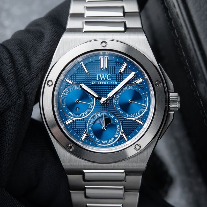 IWC Ingenieur UNWORN 2025 Perpetual Calendar Moon Phase Blue Dial Steel 41mm