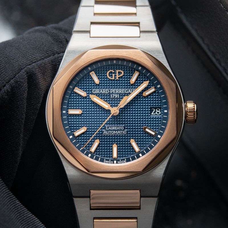 Girard Perregaux Laureato Two Tone Blue Dial Rose Gold Titanium Bracelet 81010