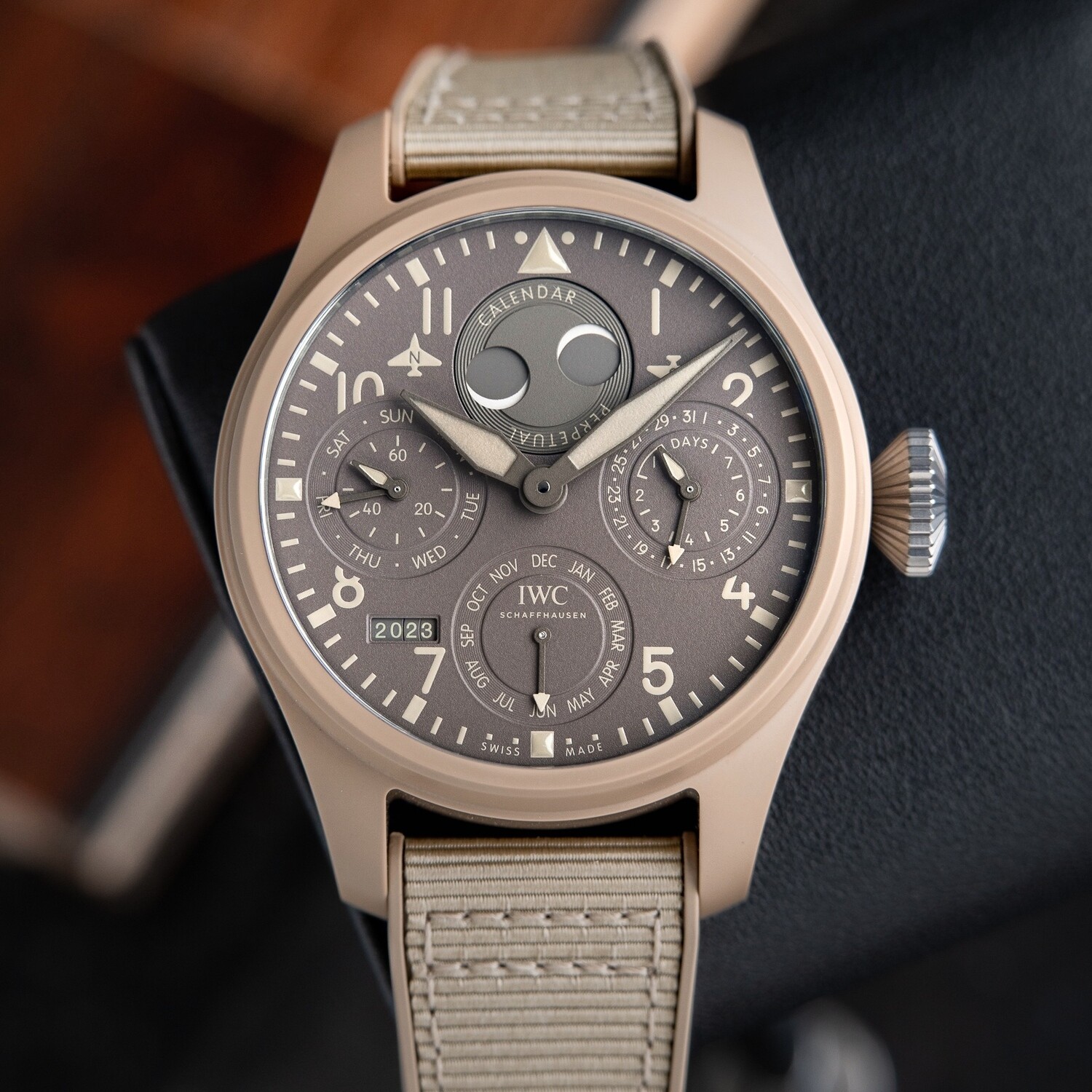 IWC Big Pilot's Watch UNWORN 5/2023 Perpetual Calendar Top Gun IWC Big Pilot's Watch UNWORN 5/2023 Perpetual Calendar Top Gun "Mojave Desert"