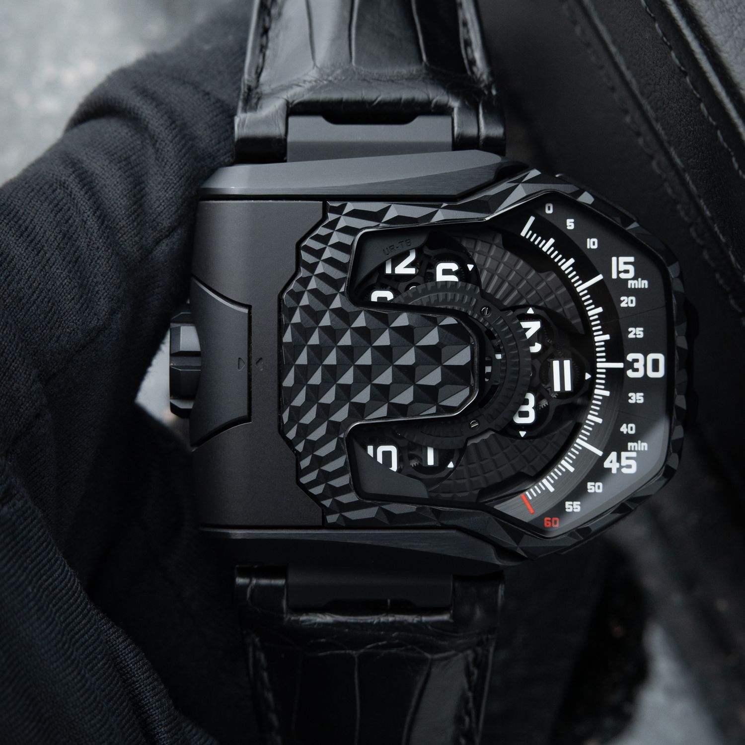 URWERK UR-T8 Transformer 20th Anniversary Limited Edition PVD Titanium Black