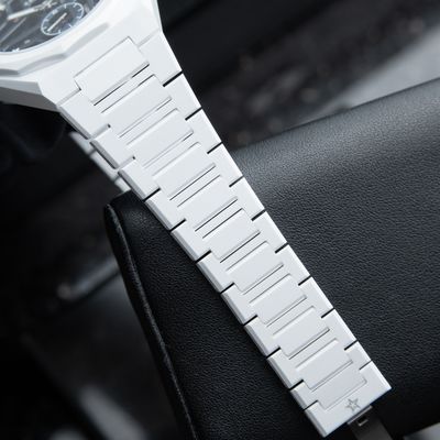 Zenith Defy Skyline UNWORN 10/2025 Skeleton White Ceramic Bracelet