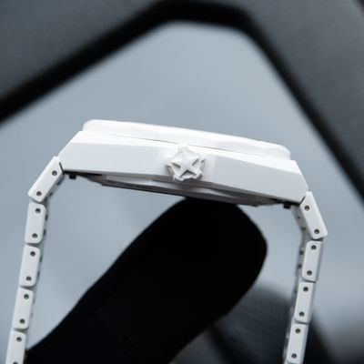 Zenith Defy Skyline UNWORN 10/2025 Skeleton White Ceramic Bracelet