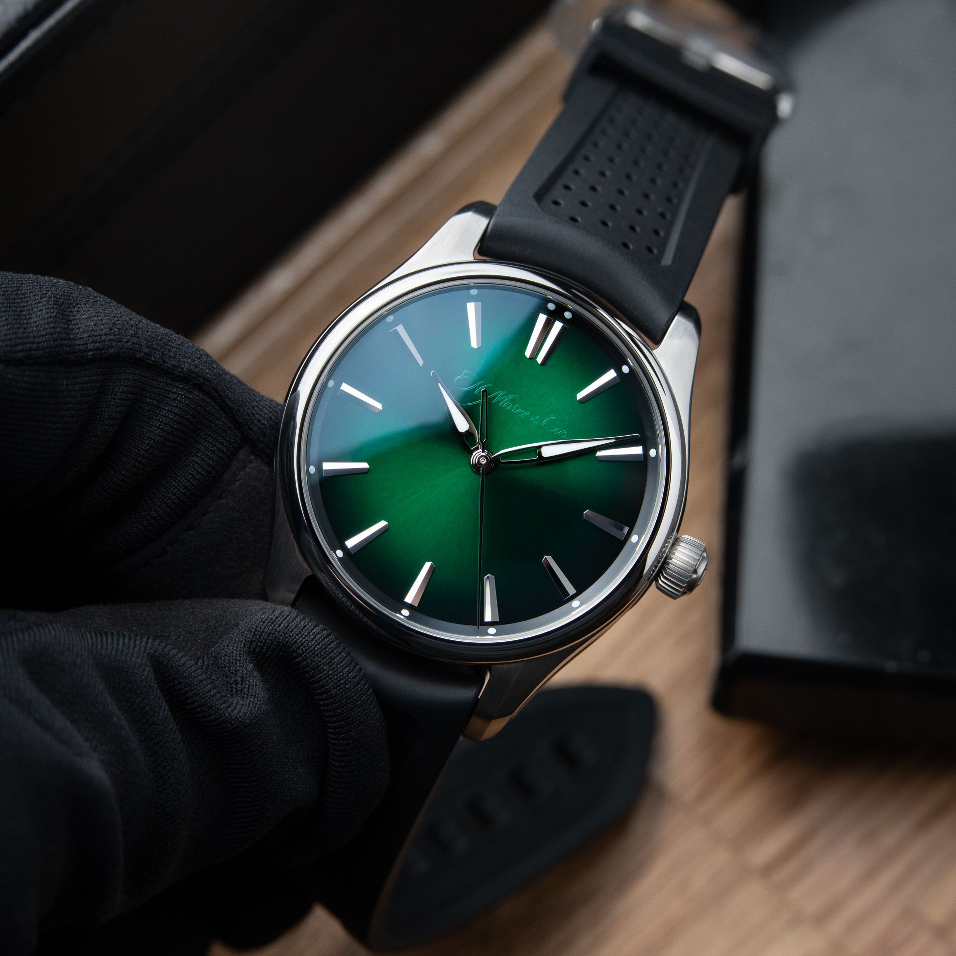 H.Moser & Cie. Pioneer Centre Seconds UNWORN 12/2025 Cosmic Green Steel 40