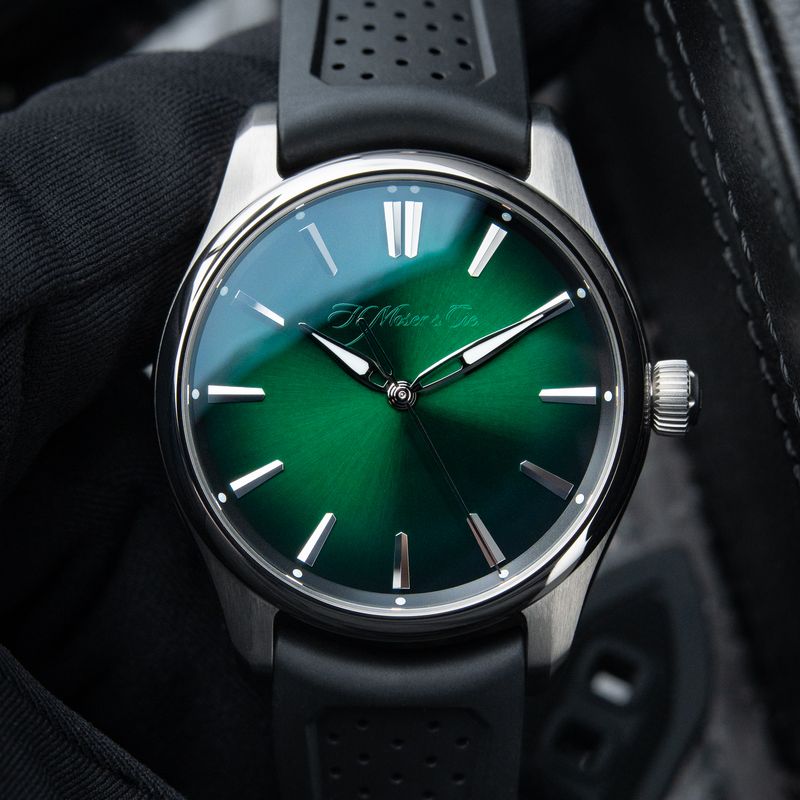 H.Moser & Cie. Pioneer Centre Seconds UNWORN 12/2025 Cosmic Green Steel 40