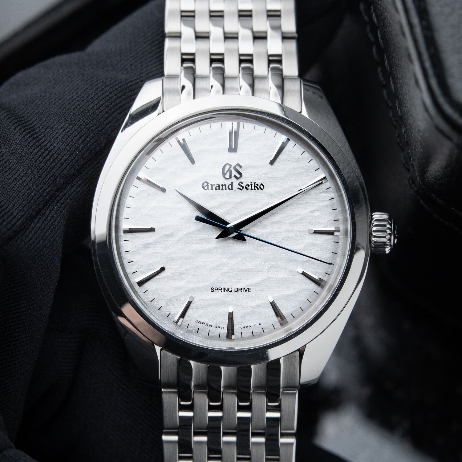 Grand Seiko Elegance Collection 'Omiwatari' Silver Spring Drive Steel Bracelet 38.5mm