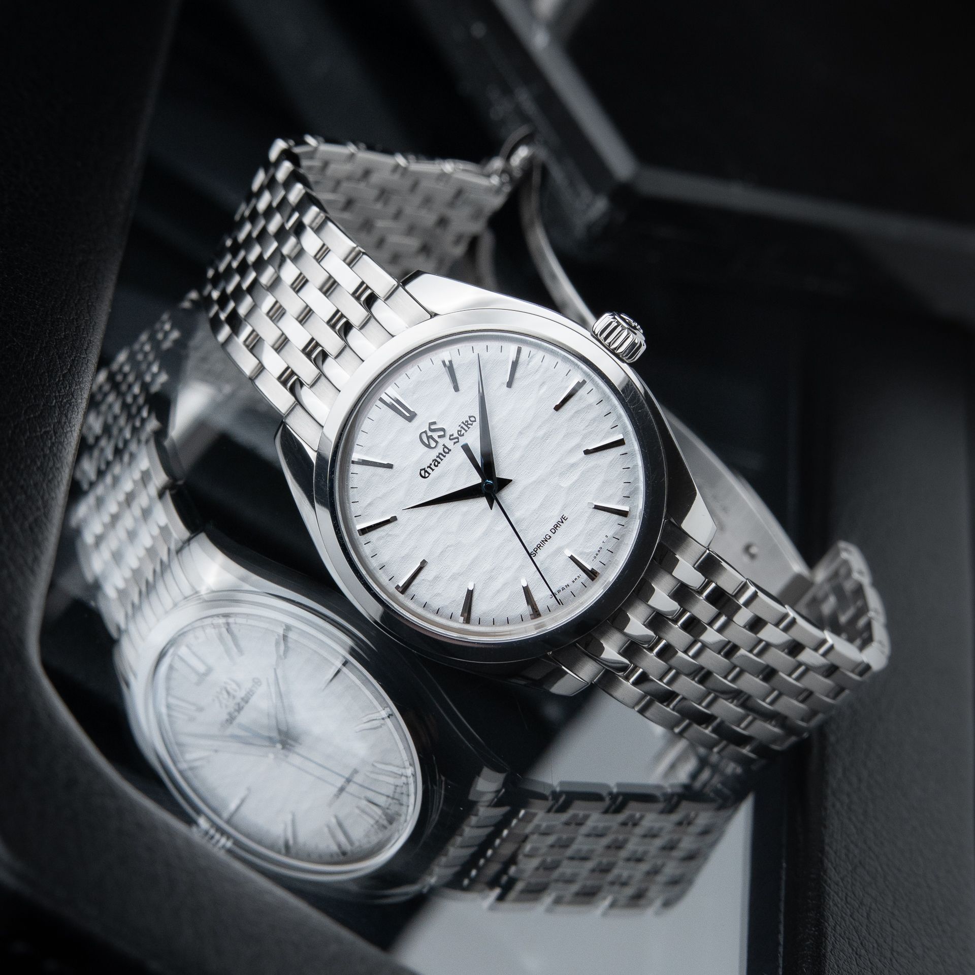 Grand Seiko Elegance Collection 'Omiwatari' Silver Spring Drive Steel Bracelet 38.5mm