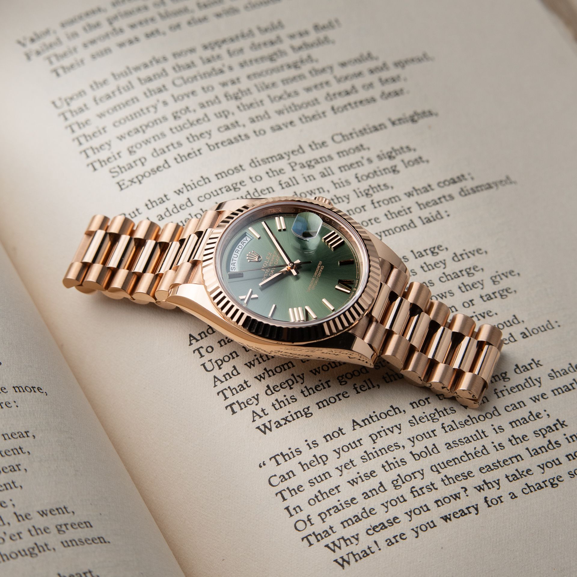 Rolex Oyster Perpetual Day-Date 40 Rose Gold Presidental Bracelet Olive Green Dial
