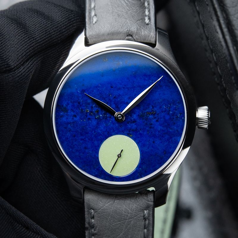 H.Moser & Cie. Endeavour UNWORN Small Seconds Concept Pop Lapis Lazuli 38
