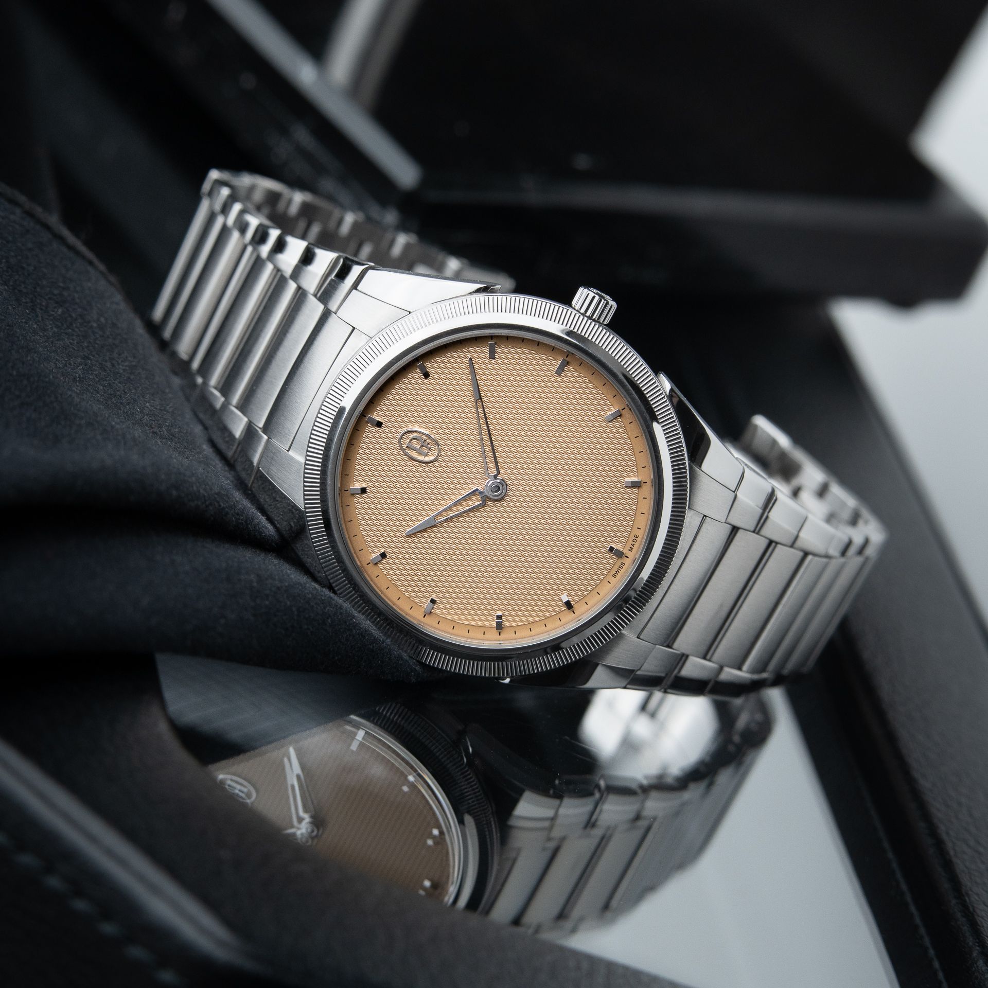 Parmigiani Fleurier Tonda PF 6/2025 Golden Siena Platinum Steel Bracelet