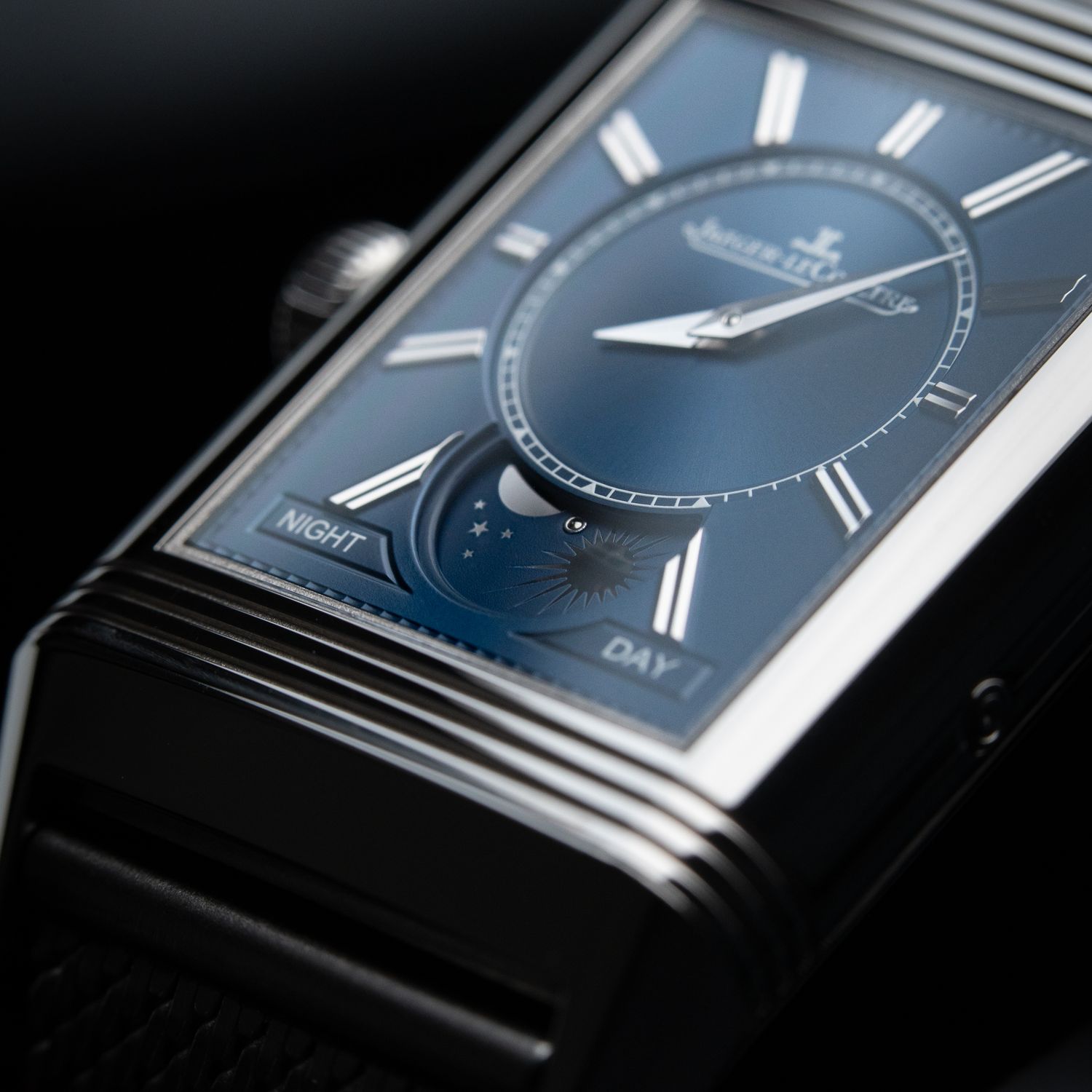 Jaeger-LeCoultre Reverso Tribute MESH Duoface Calendar Moonphase