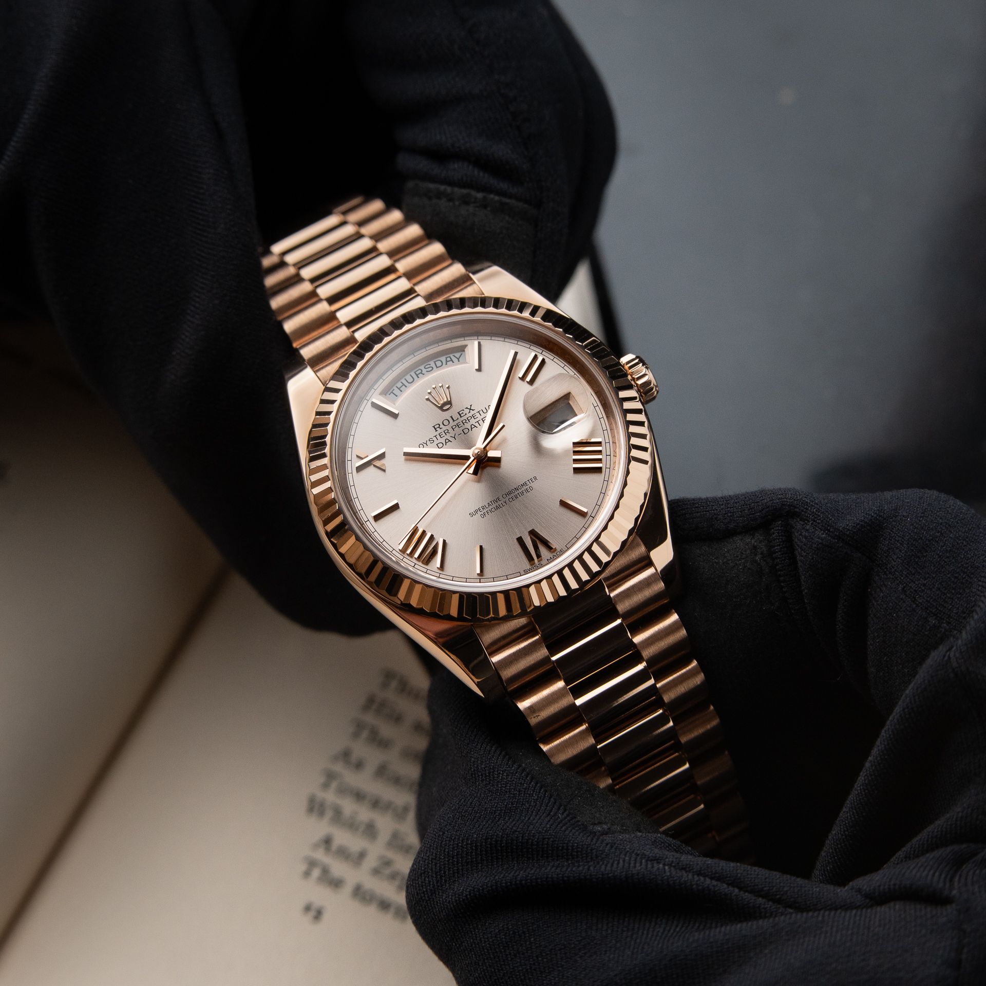 Rolex Oyster Perpetual Day-Date 40 Rose Gold Presidental Sundust Fluted