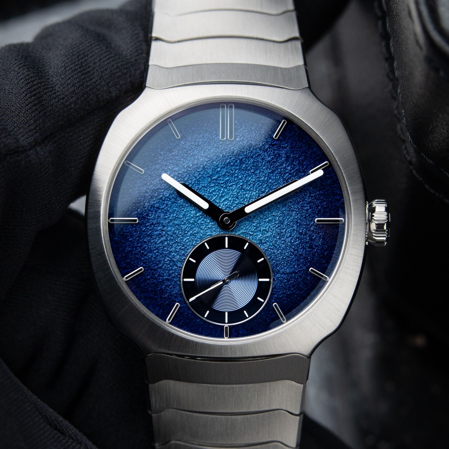 H.Moser & Cie. Streamliner UNWORN 12/2025 Small Seconds Blue Enamel Steel H.Moser & Cie. Streamliner UNWORN 12/2025 Small Seconds Blue Enamel Steel