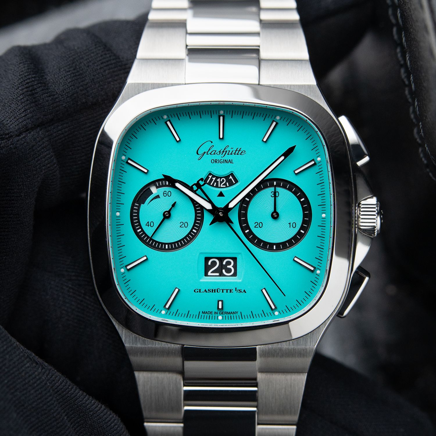 Glashutte Original Seventies UNWORN 5/2024 Chronograph Panorama Date Blue Bracelet Limited Edition