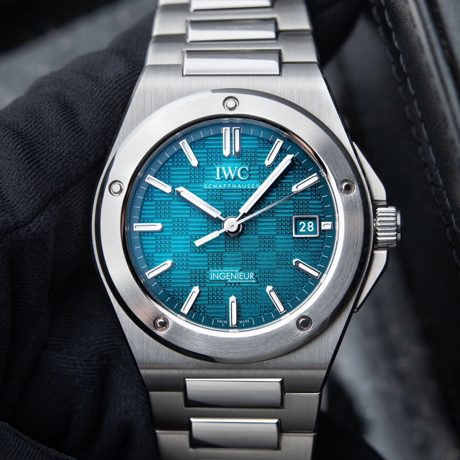 IWC Ingenieur Green Aqua Blue Dial 3/2024 Date Steel Bracelet Automatic 40