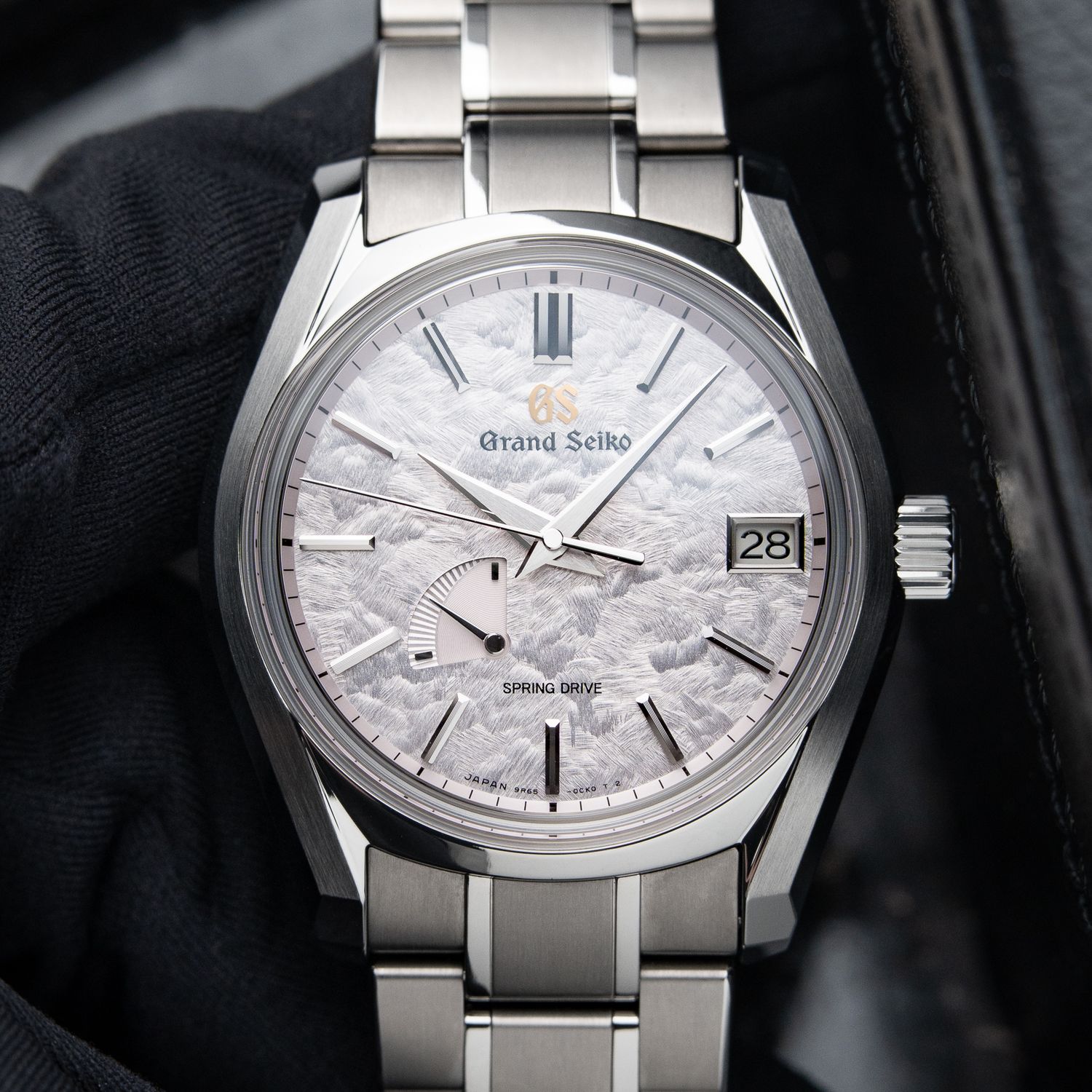 Grand Seiko Heritage Collection 62GS Spring Drive Shunbun Pink Titanium 40