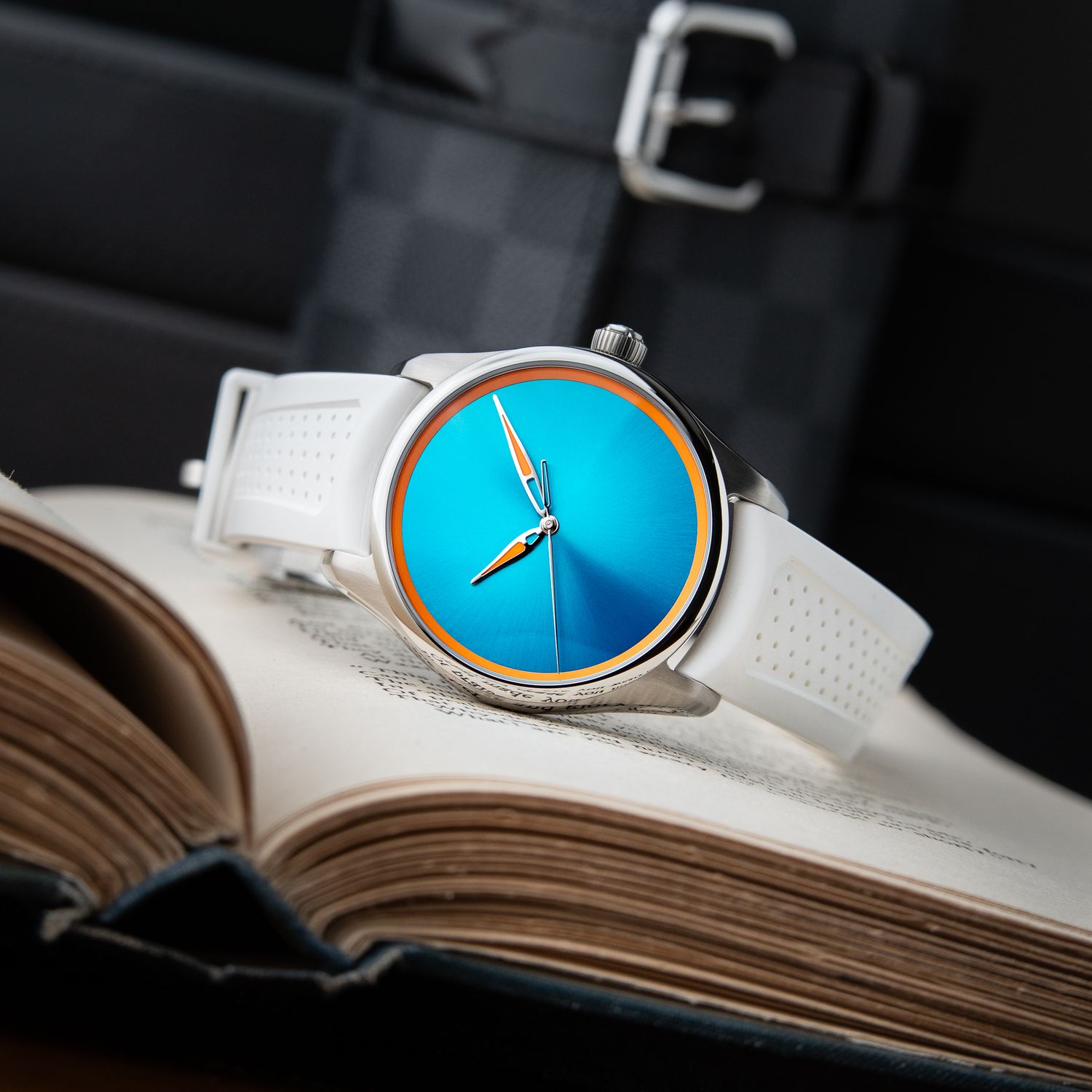 H.Moser & Cie. Pioneer Centre Seconds UNWORN 10/2025 Spiced Aqua