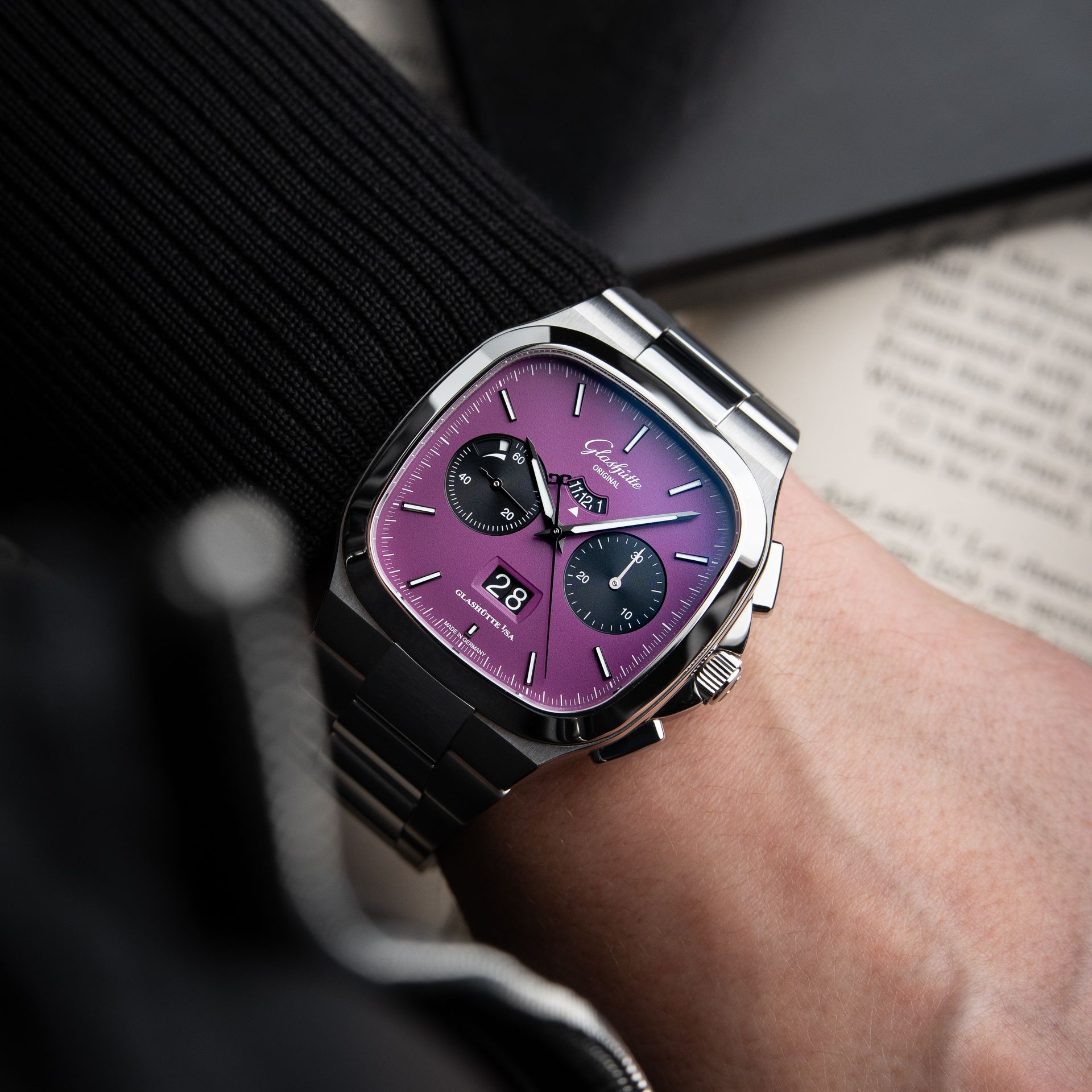 Glashütte Original Seventies Chronograph Panorama Date RARE Chronograph Panoramadatum Plasma Purple