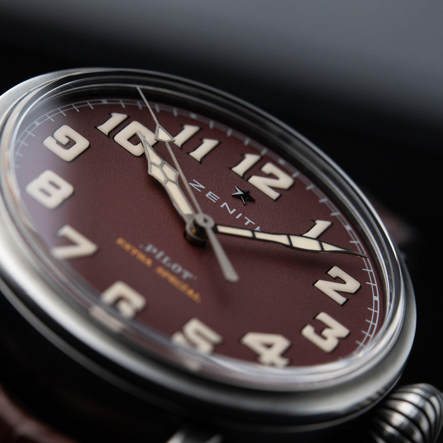 Zenith Pilot Type 20 Limited Edition RARE Burgundy Steel Leather