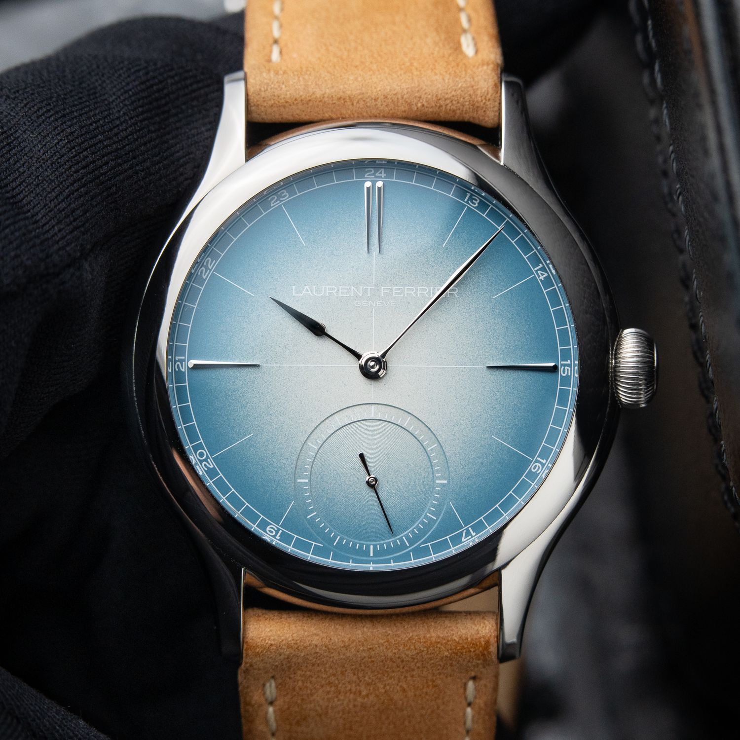 Laurent Ferrier Classic Origin 40mm RARE Limited Edition Blue Gradient Titanium